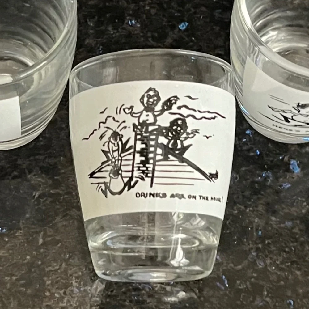 Vintage Anchor Hocking 4 Shot Glass Glasses Set Novelty Barware